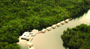 4 Rivers Floating Lodge